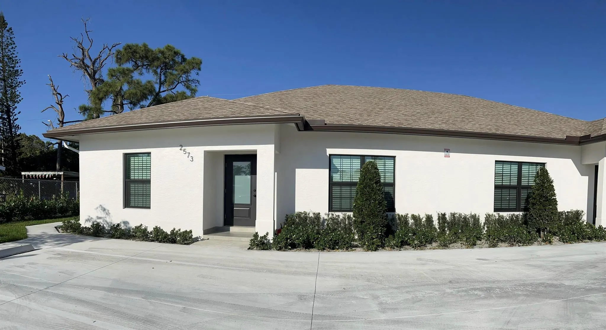 2573 Gulfstream Road