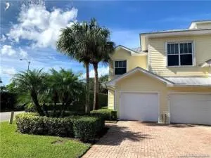 3582 SW Sawgrass Villas Drive, #3-A