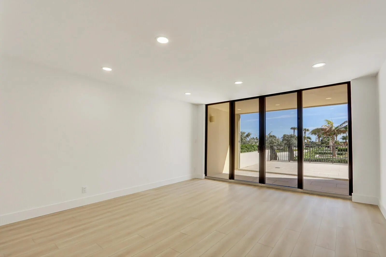 200 Ocean Trail Way, #T1