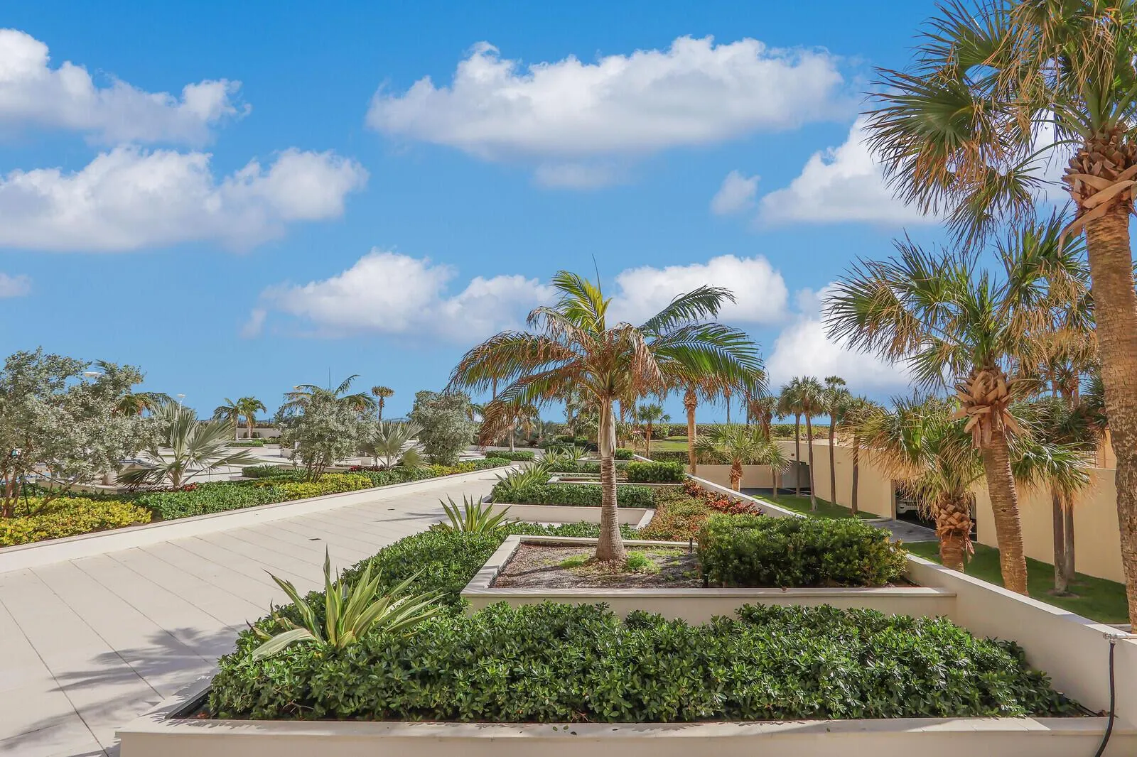 200 Ocean Trail Way, #T1