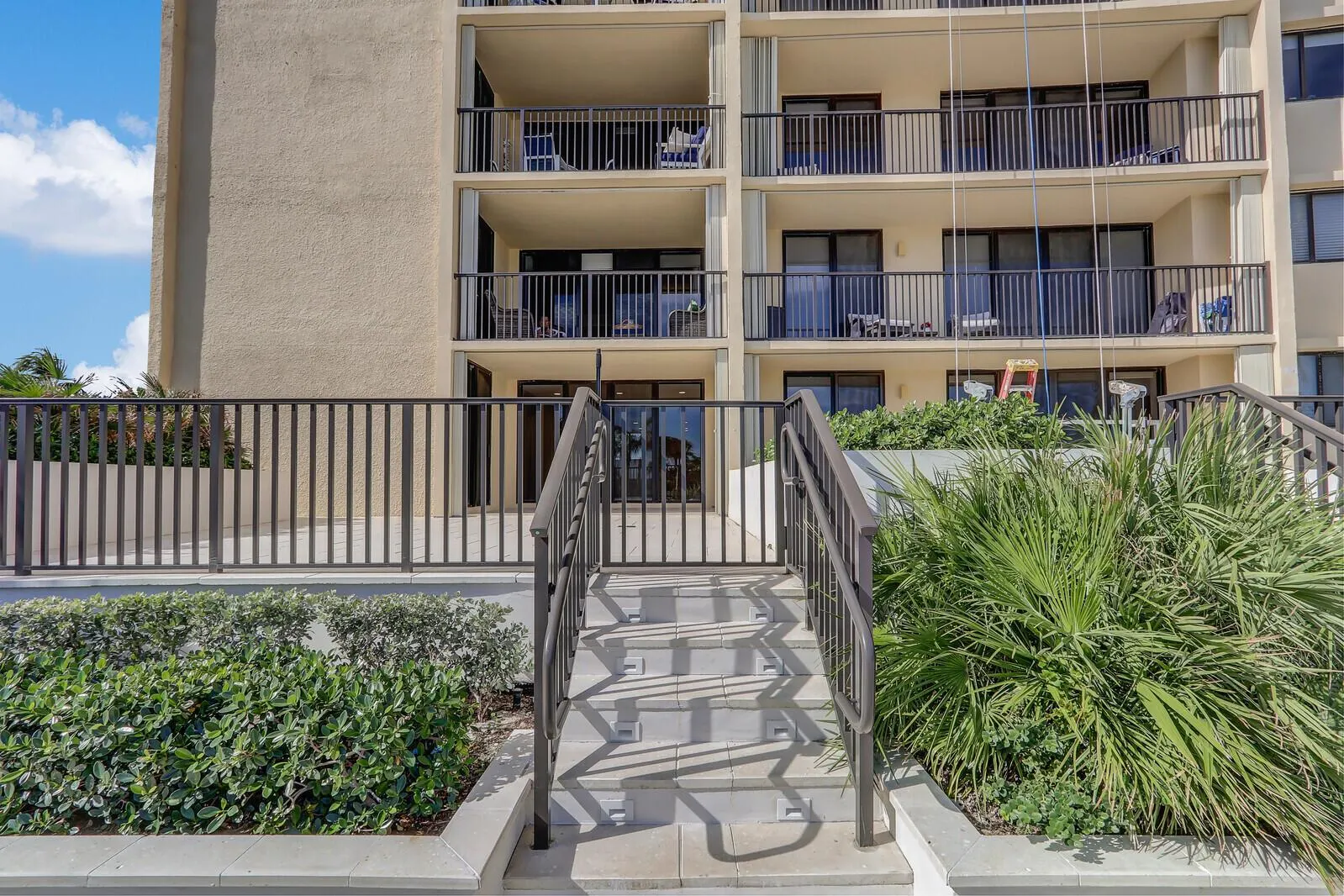 200 Ocean Trail Way, #T1