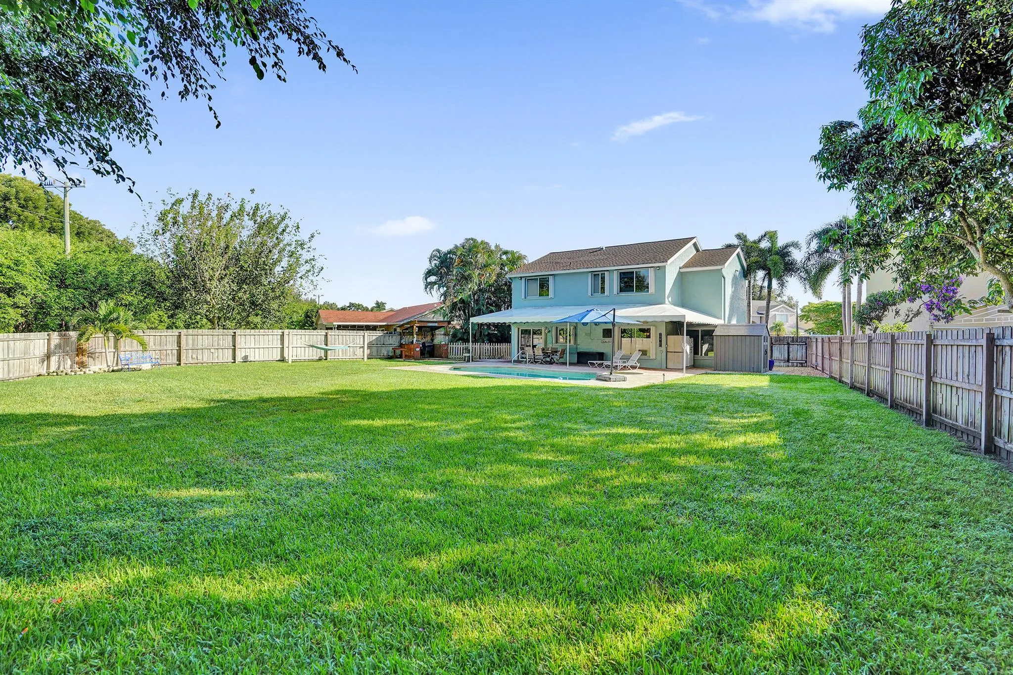 6907 Beacon Hollow Turn