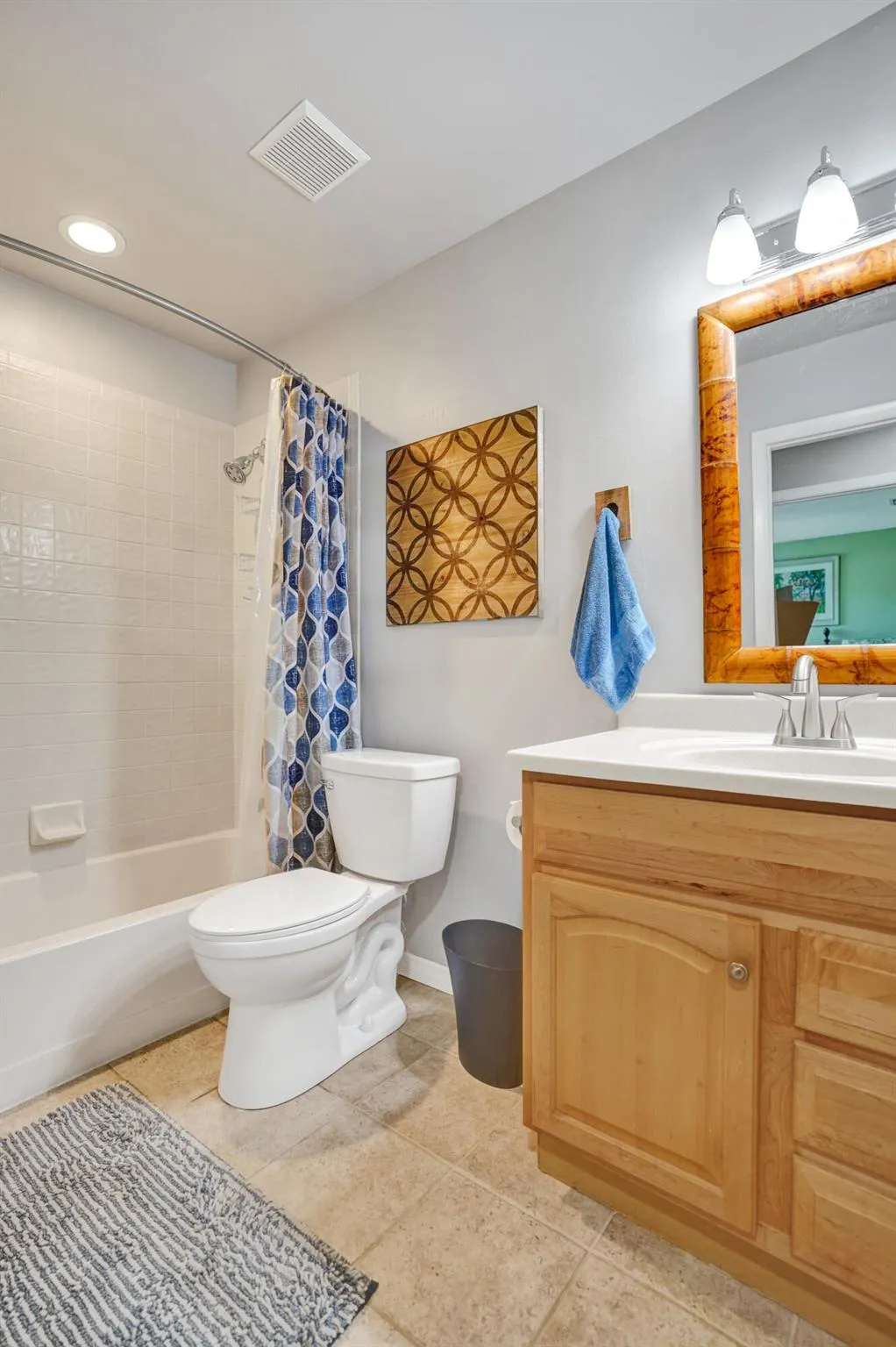 6907 Beacon Hollow Turn