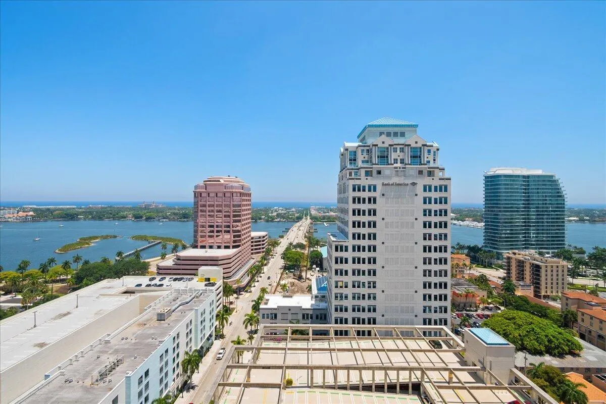 801 S Olive Avenue, #118