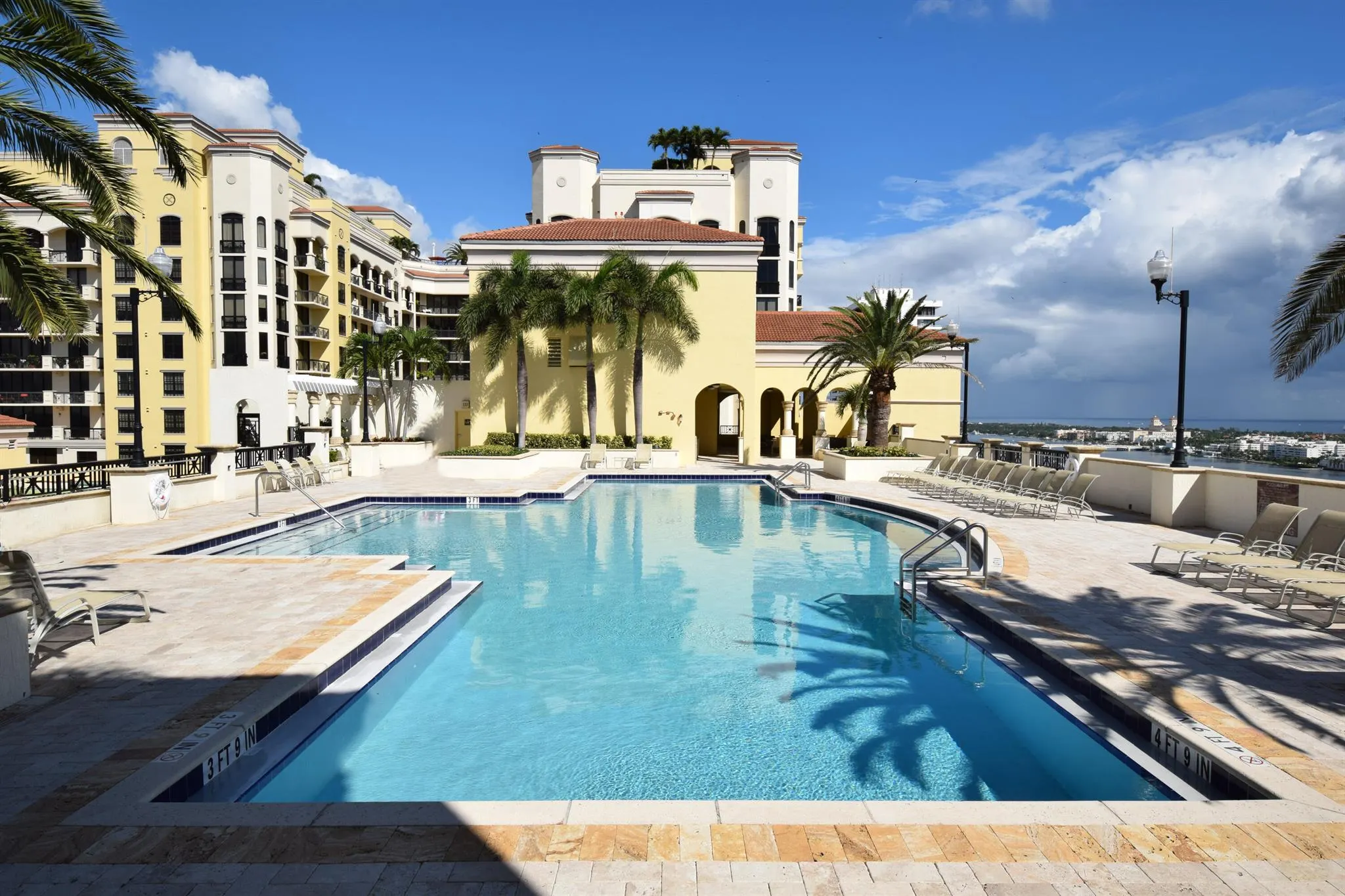 801 S Olive Avenue, #118