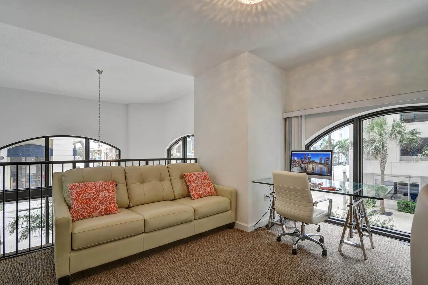 801 S Olive Avenue, #118