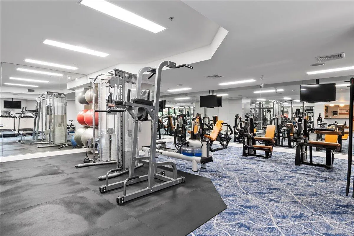 801 S Olive Avenue, #118