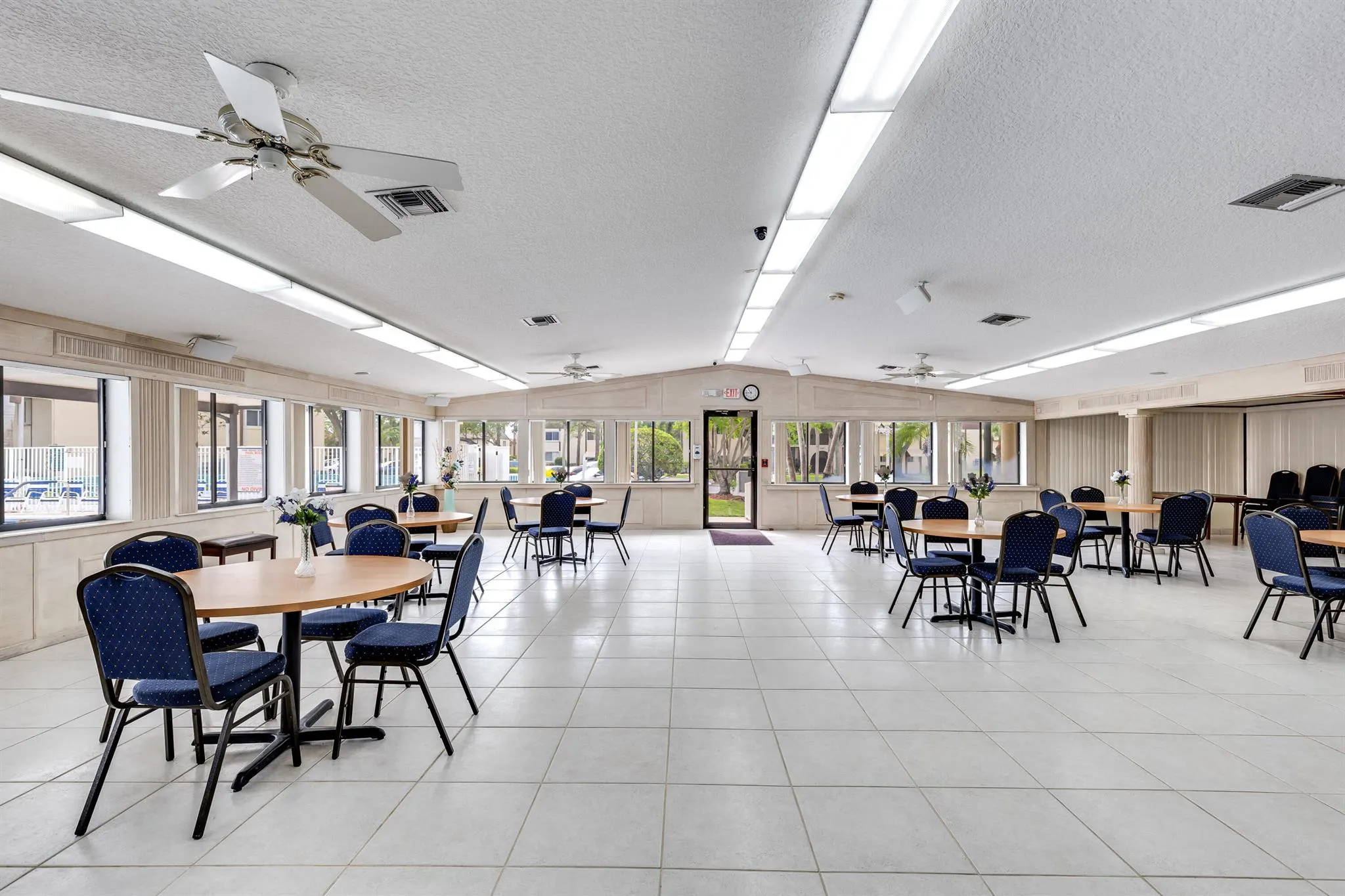 122 Lake Pine Circle, #B-1