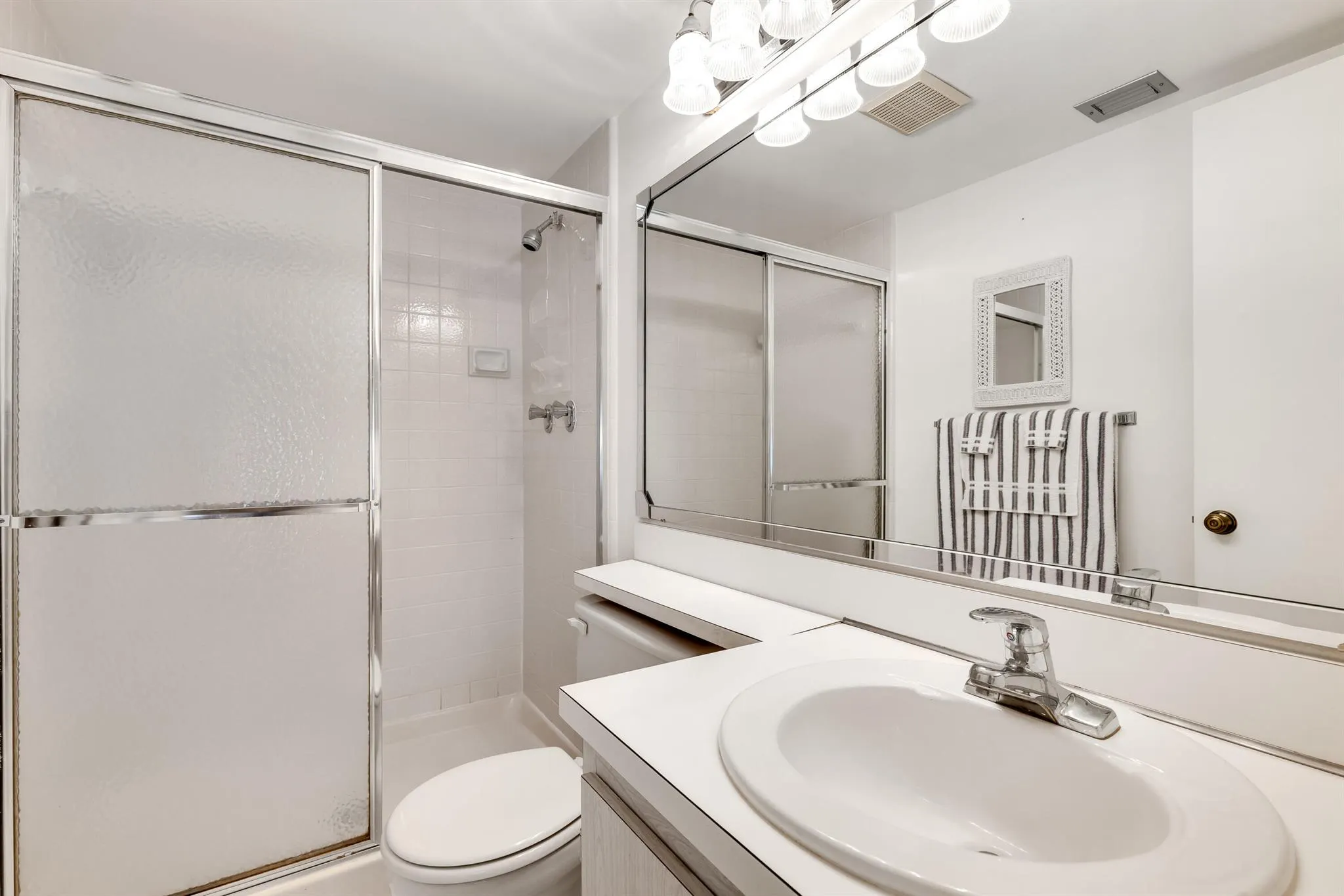 122 Lake Pine Circle, #B-1