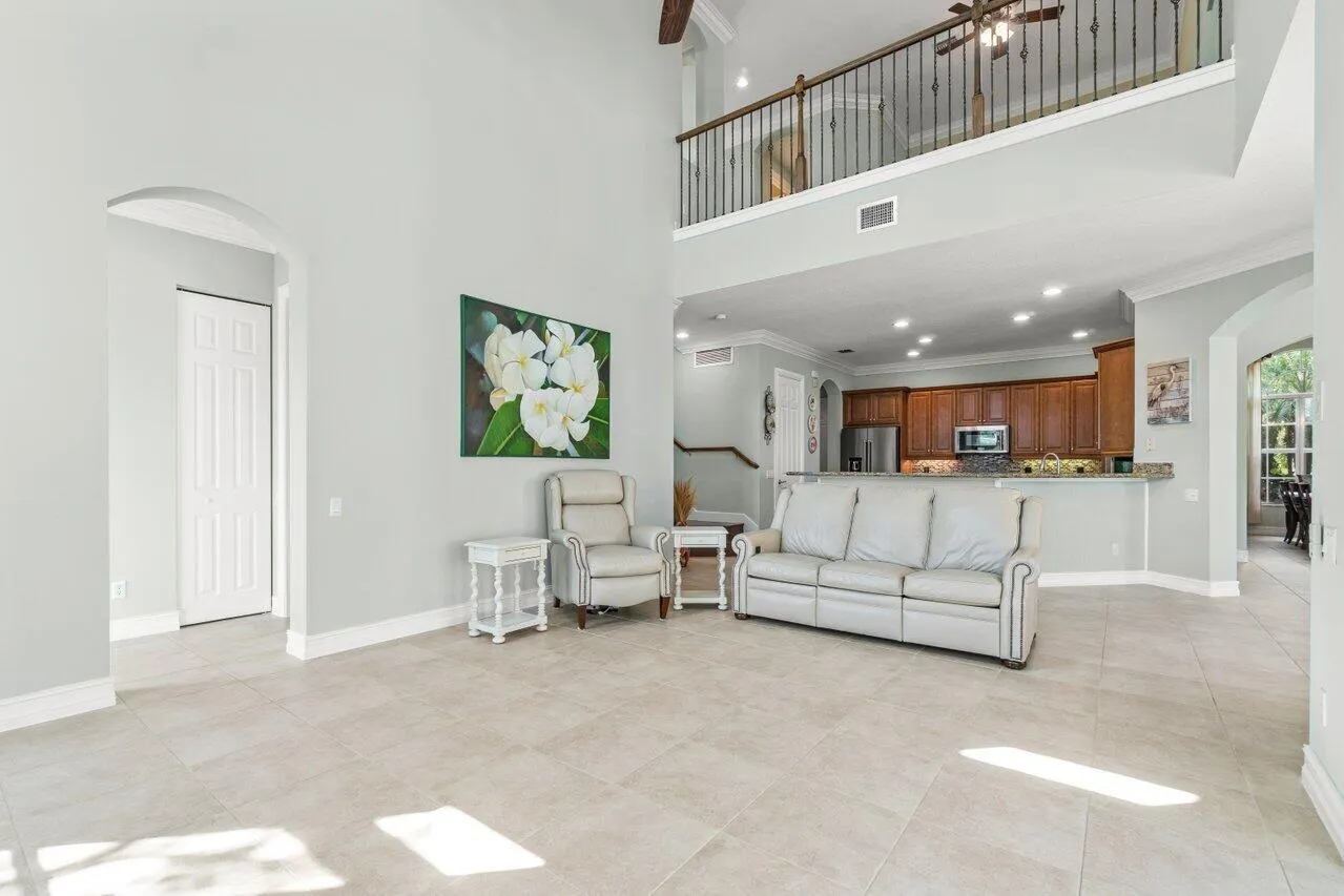 8068 Woodslanding Trail