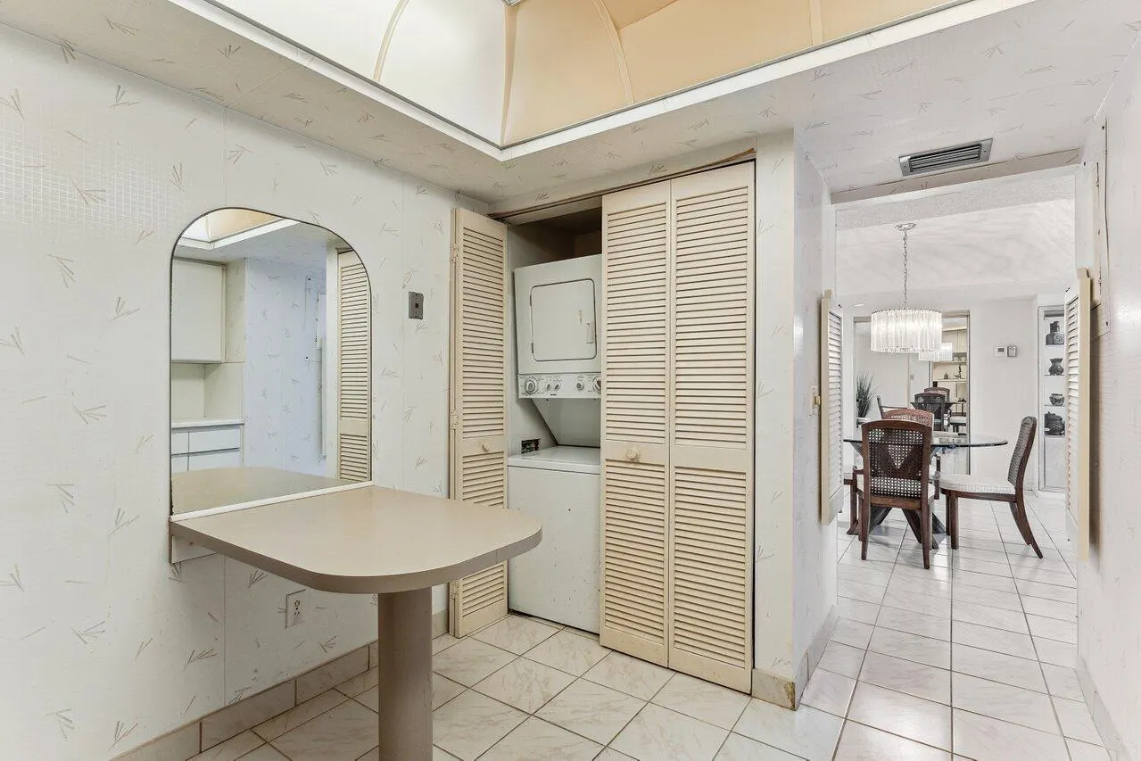 3610 S Ocean Boulevard, #502