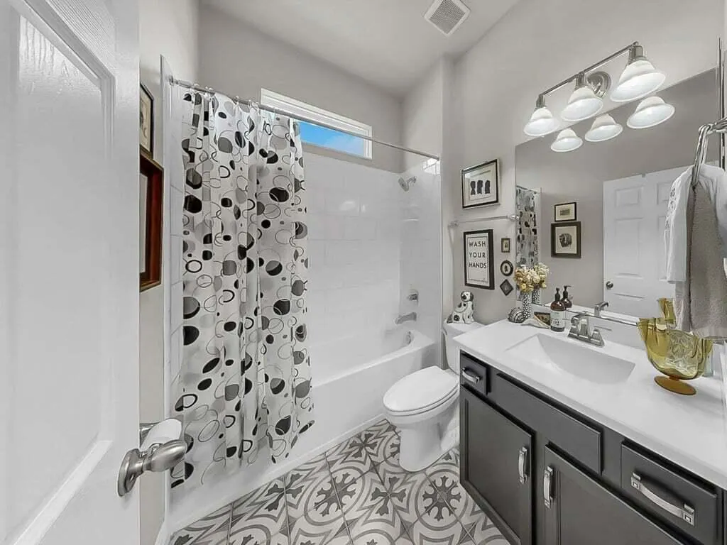 5356 Silver Sun Drive