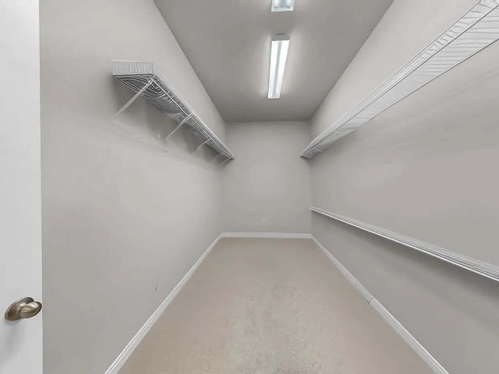 5356 Silver Sun Drive