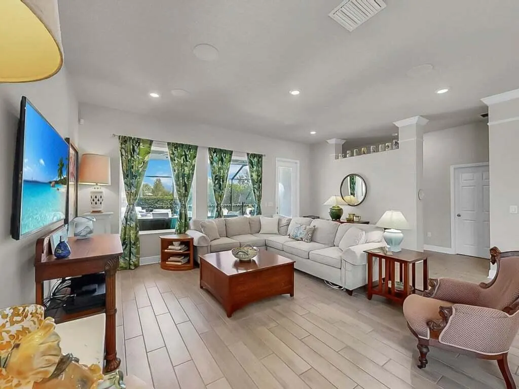 5356 Silver Sun Drive