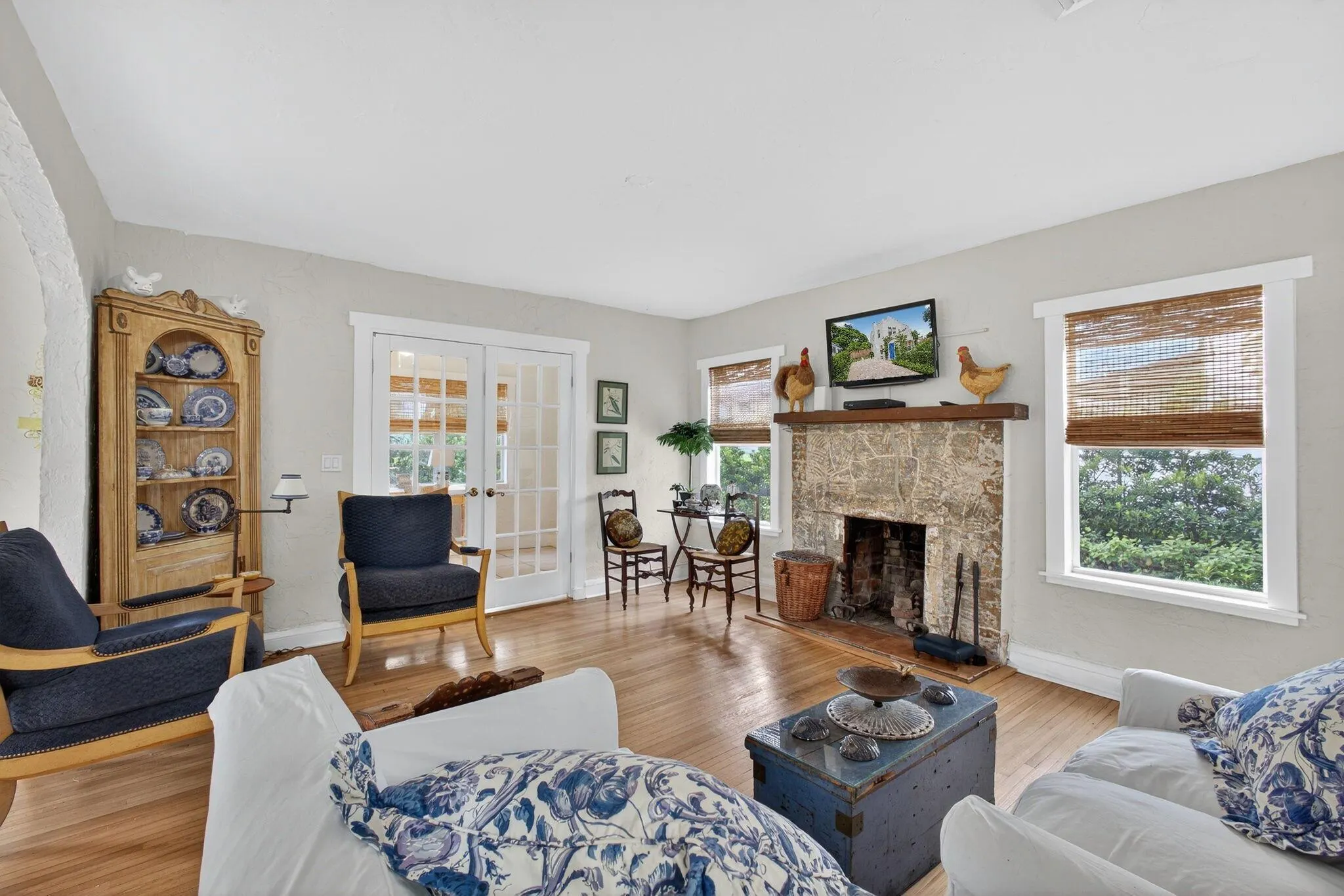 825 34th Street