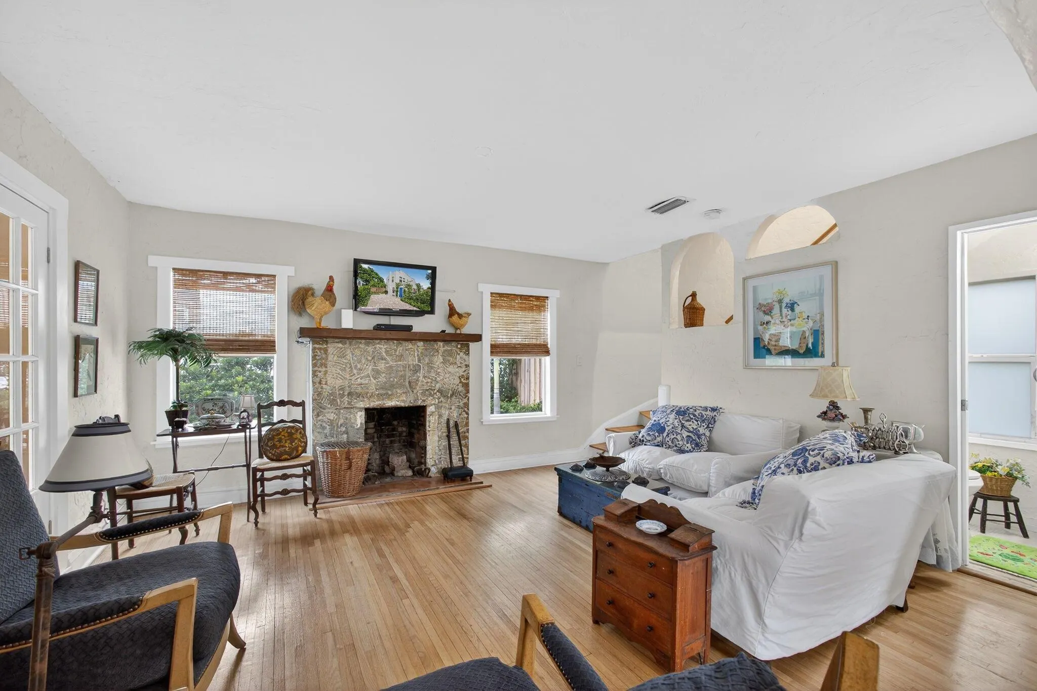 825 34th Street