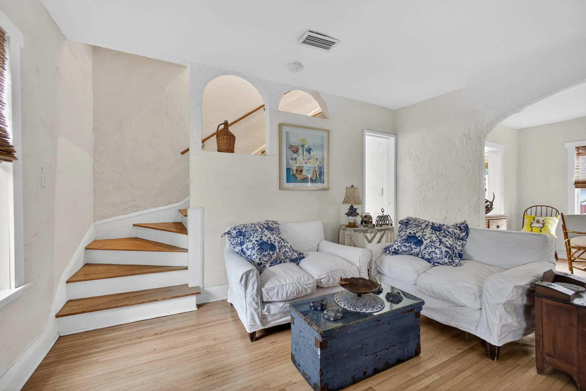 825 34th Street