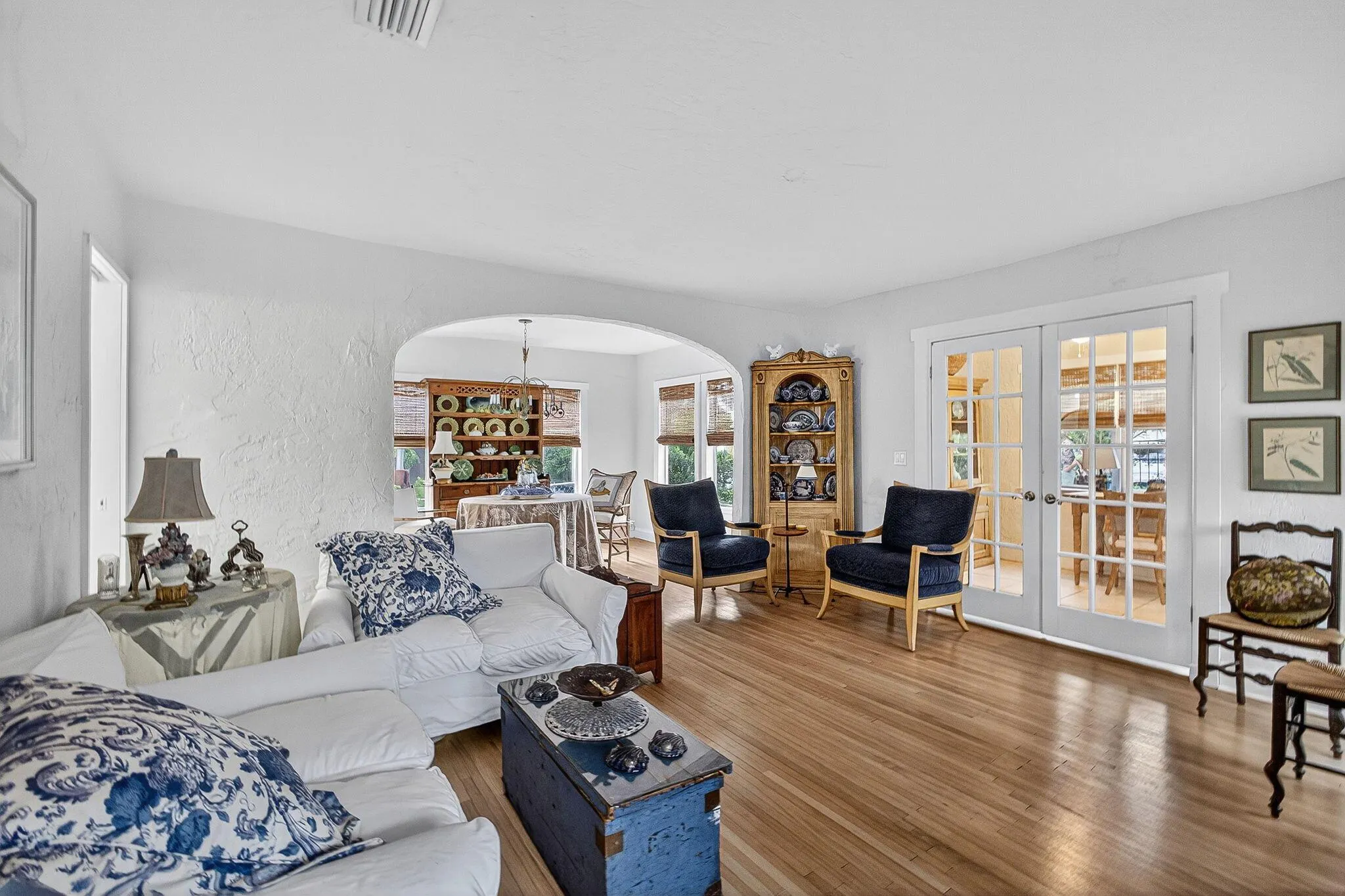 825 34th Street