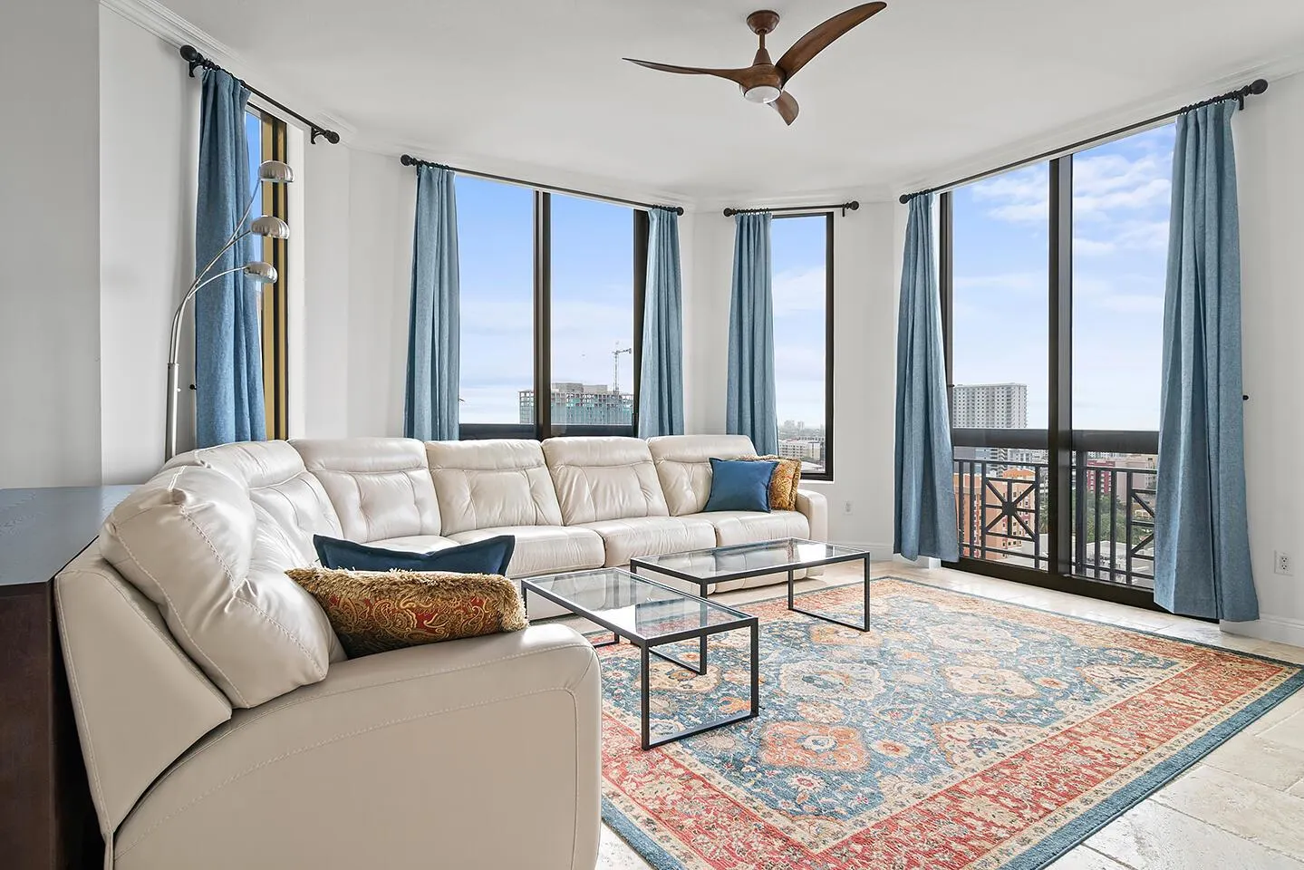 701 S Olive Avenue, #1424