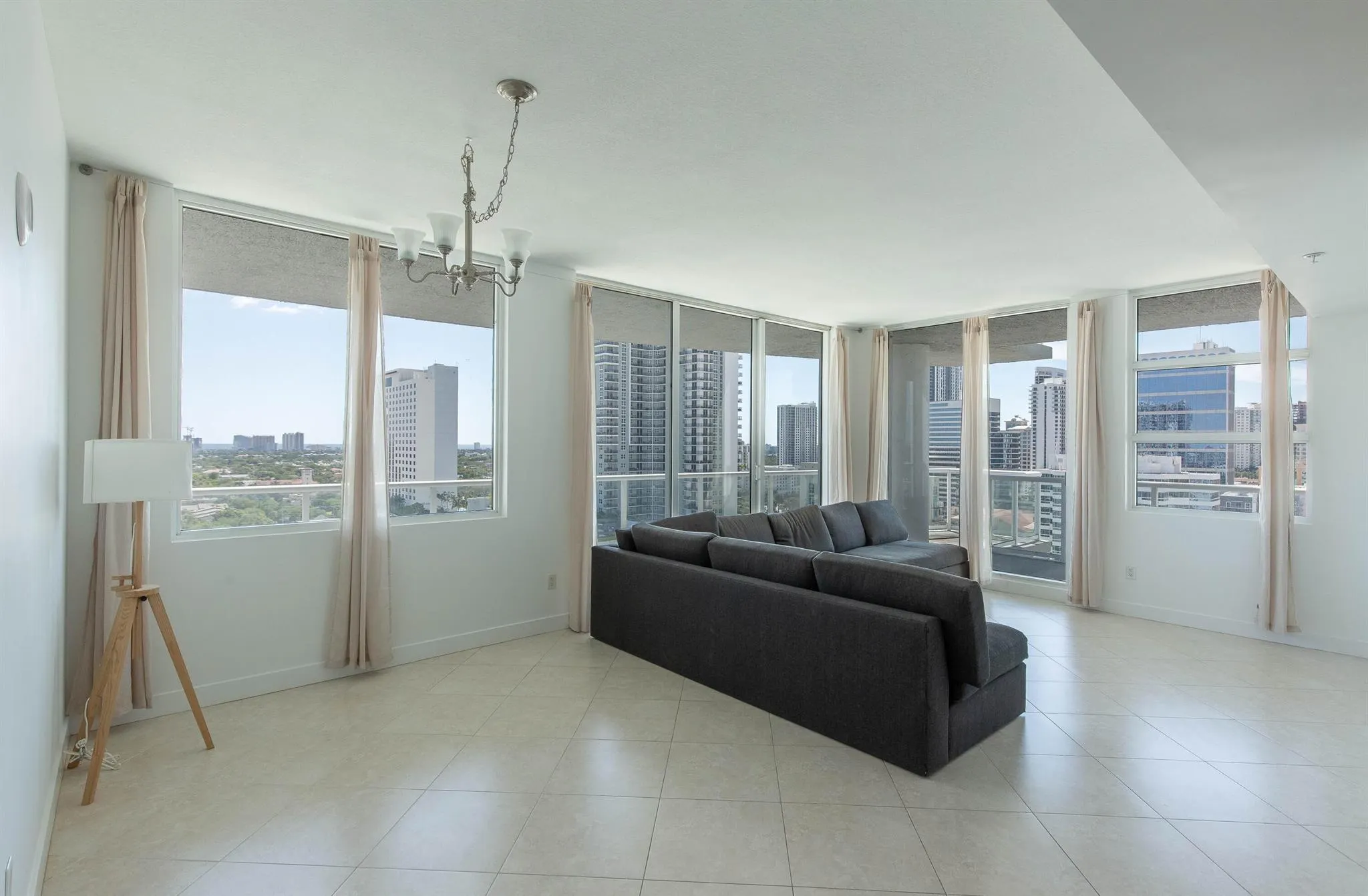 315 NE 3rd Avenue, #1706