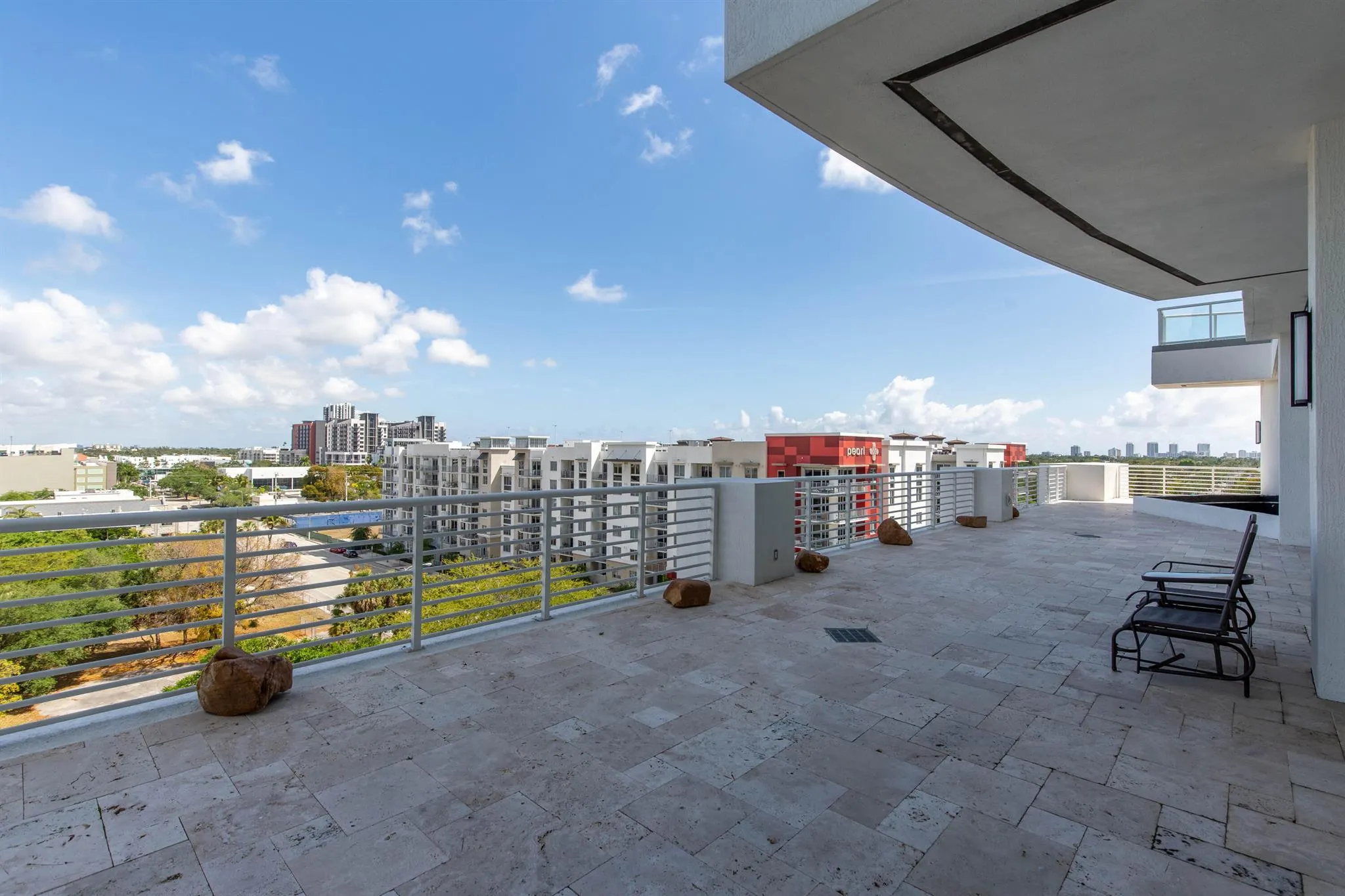 315 NE 3rd Avenue, #1706