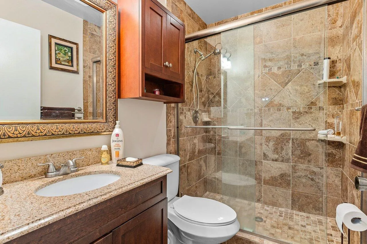 4689 Lucerne Lakes Boulevard W, #203