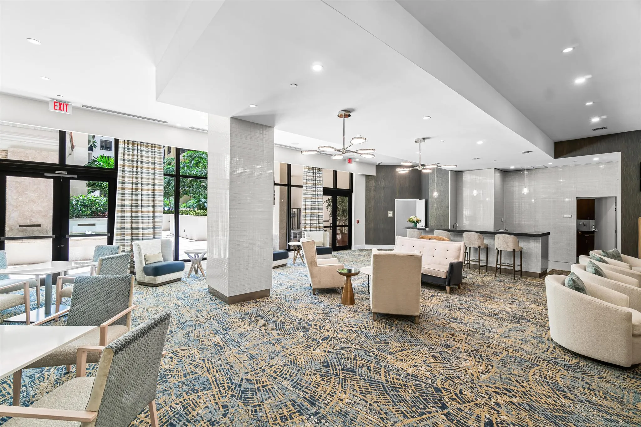 701 S Olive Avenue, #211