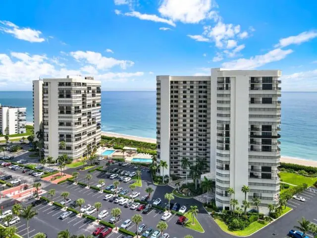 9550 S Ocean Drive, #1208