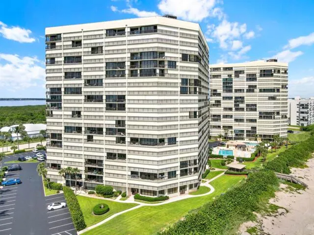 9550 S Ocean Drive, #1208