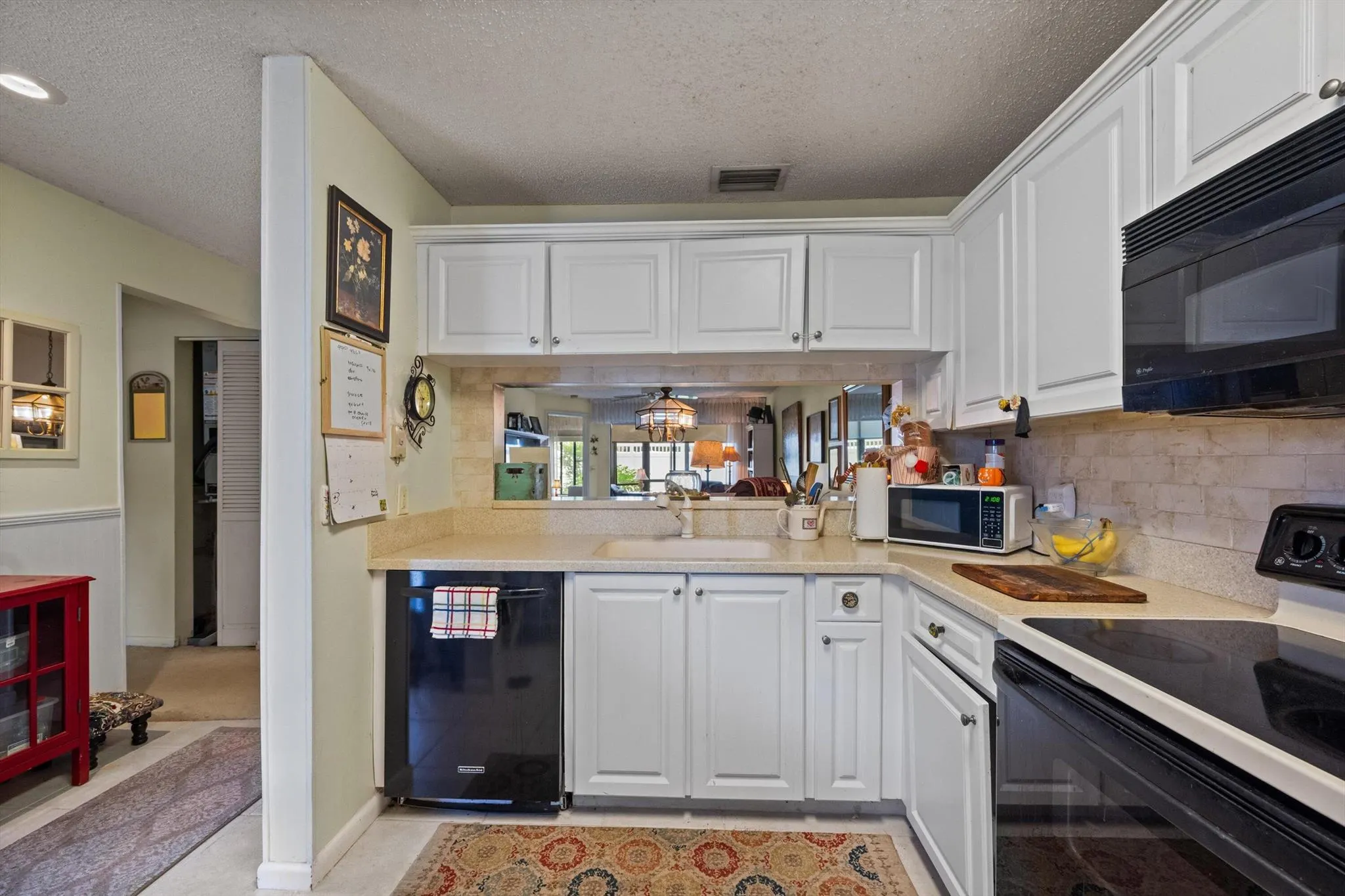 103 Harbour Pointe Way