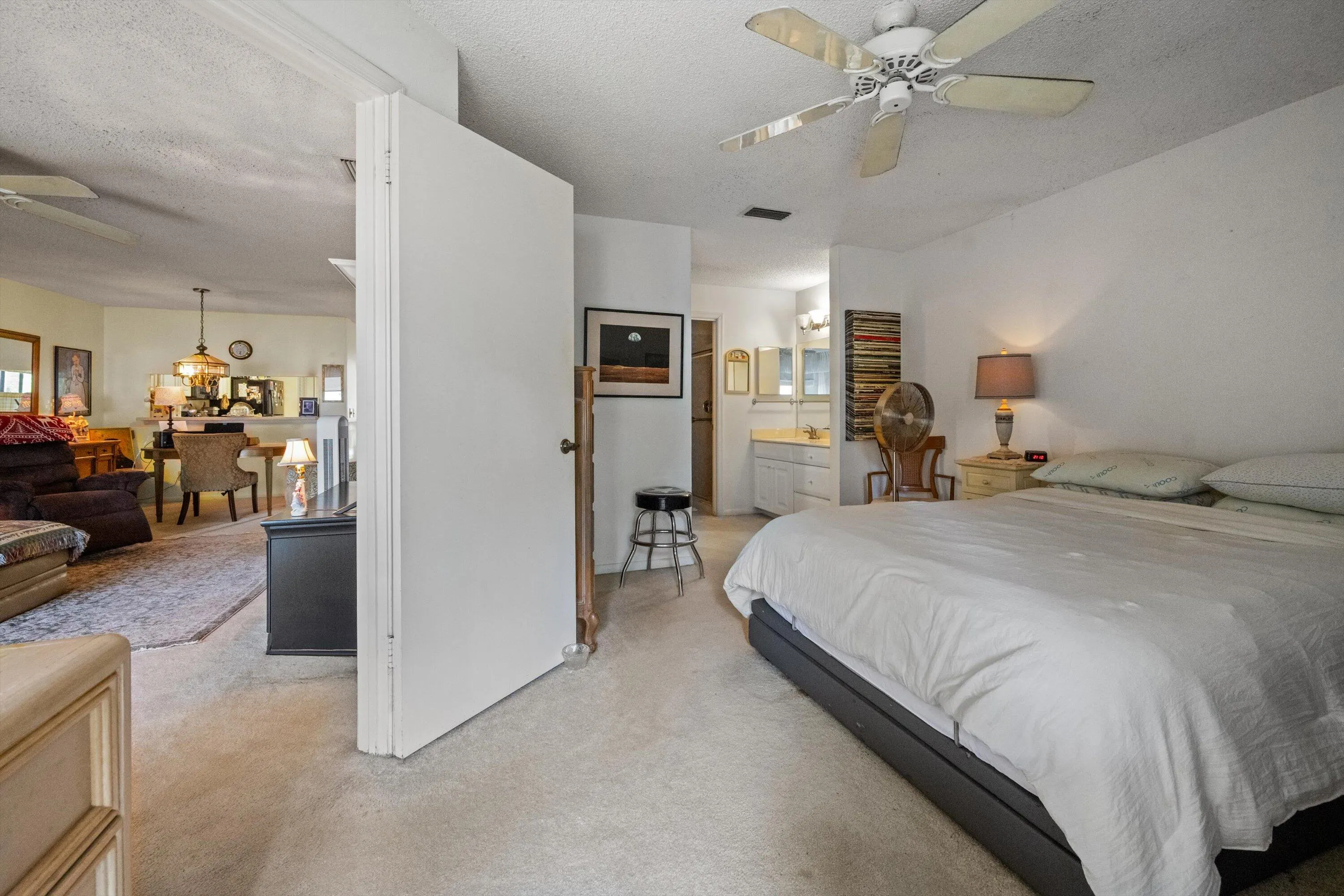103 Harbour Pointe Way
