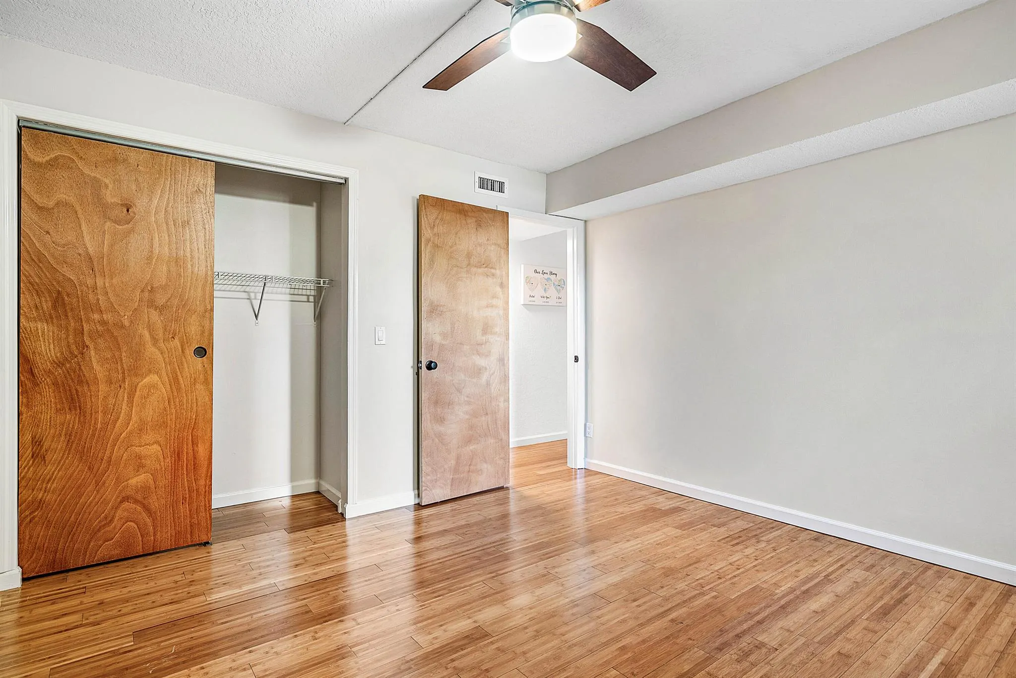 5651 Camino Del Sol, #102