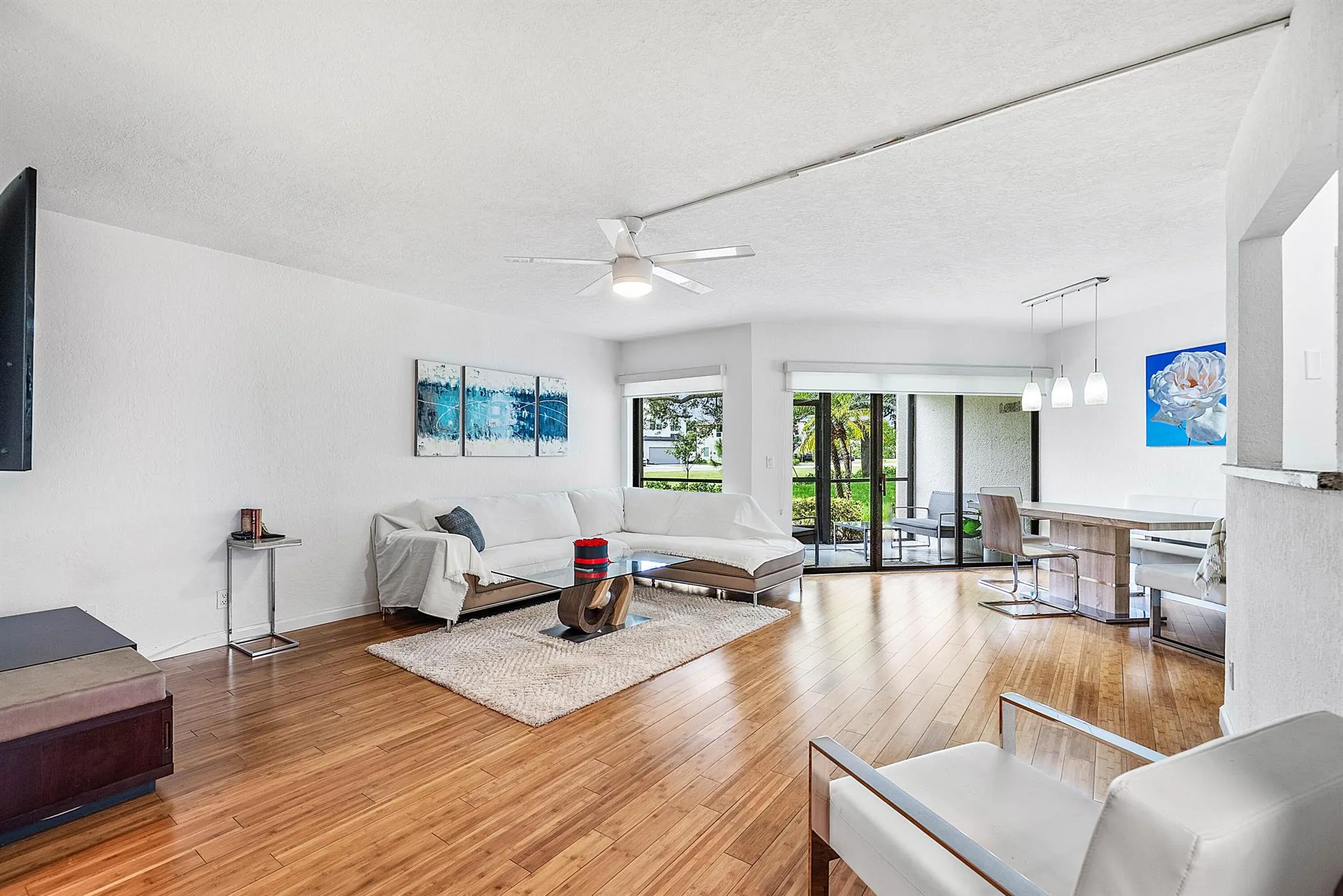 5651 Camino Del Sol, #102