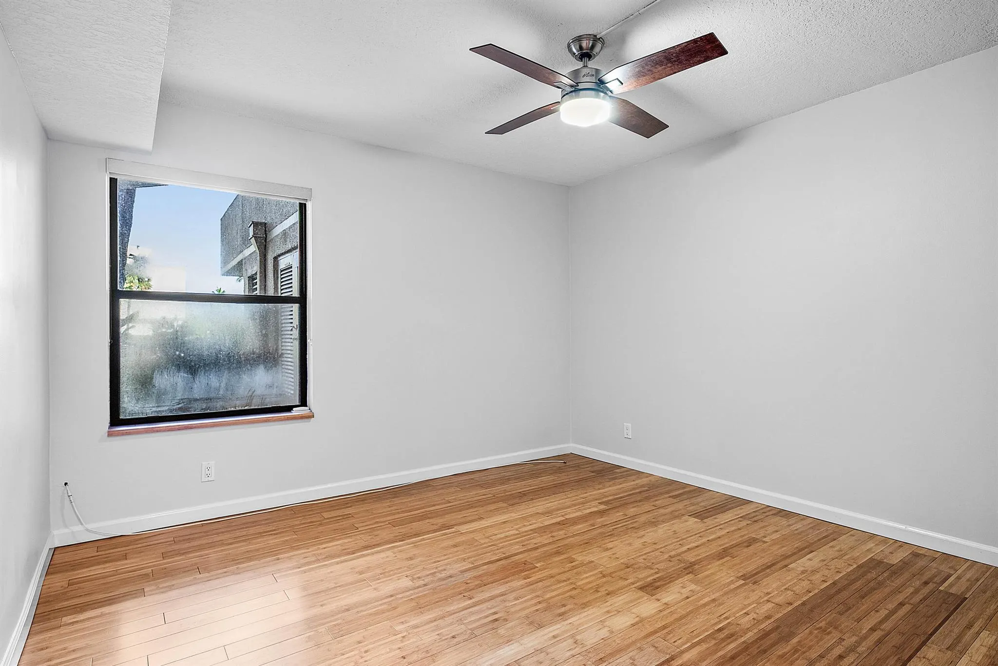 5651 Camino Del Sol, #102