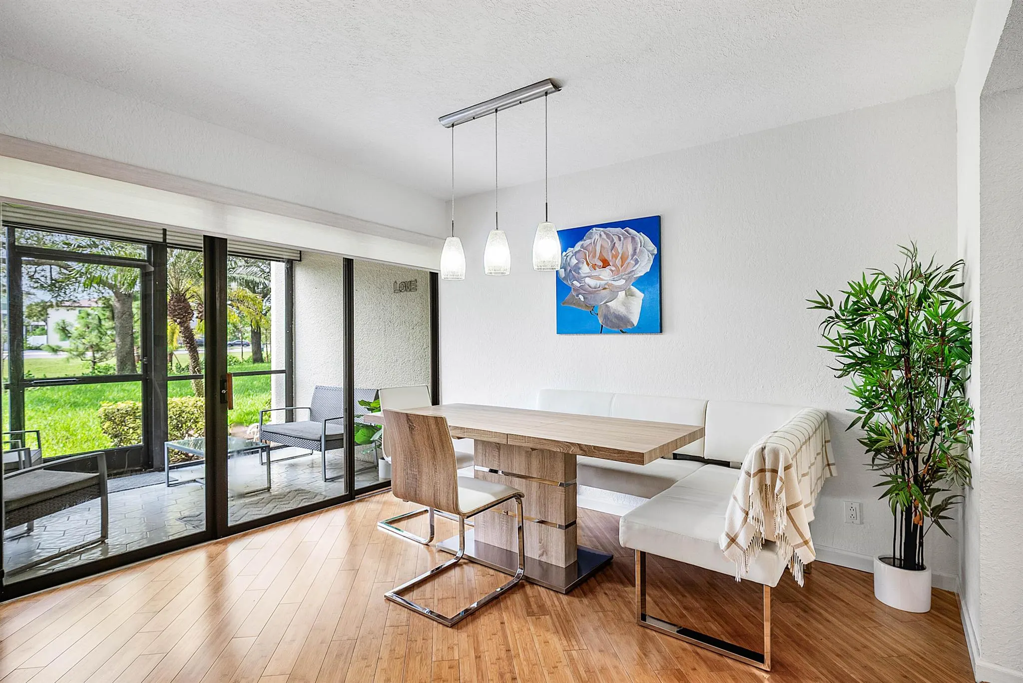 5651 Camino Del Sol, #102