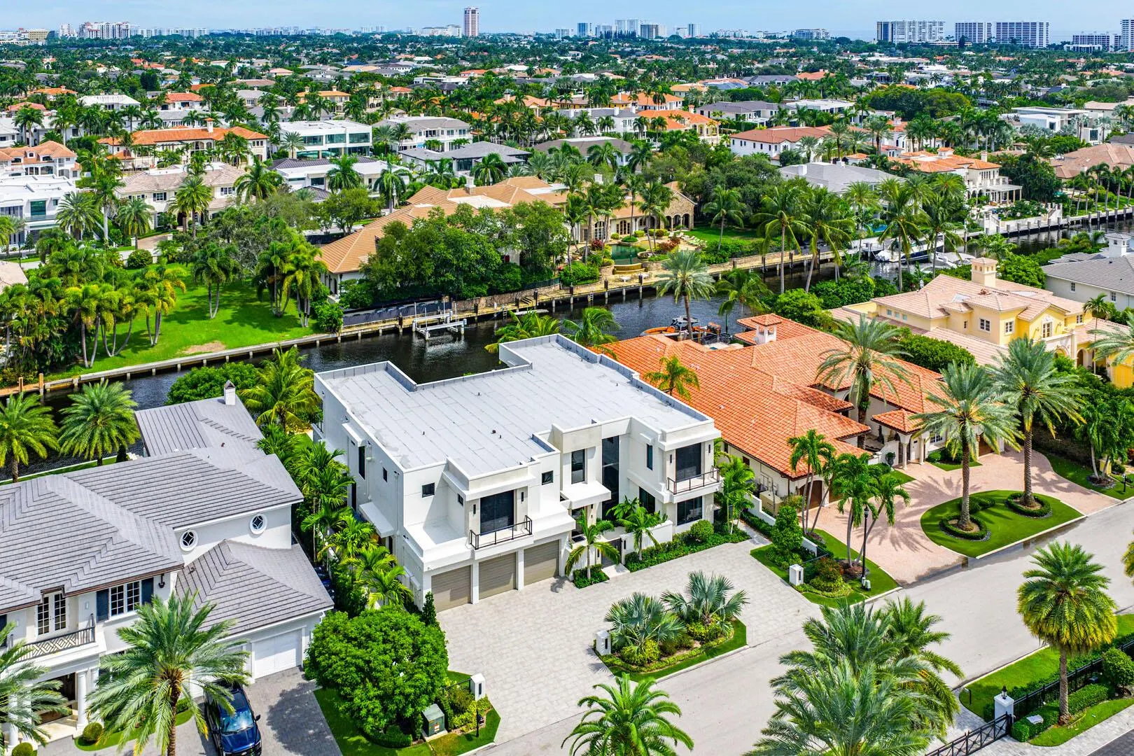 175 W Alexander Palm Road