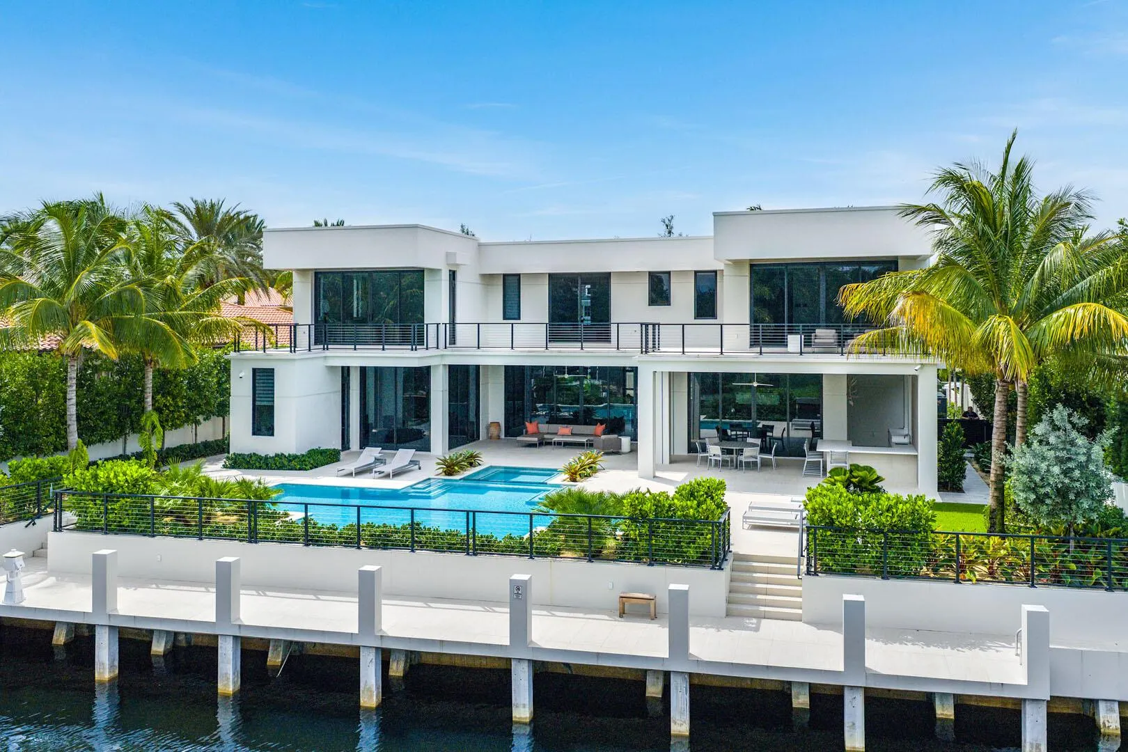 175 W Alexander Palm Road
