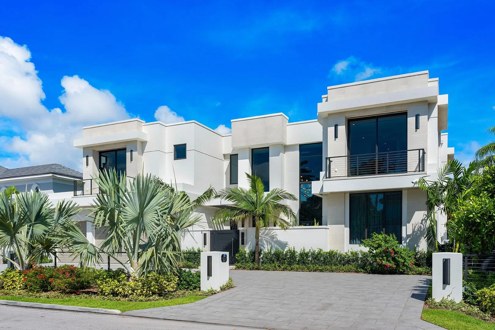175 W Alexander Palm Road