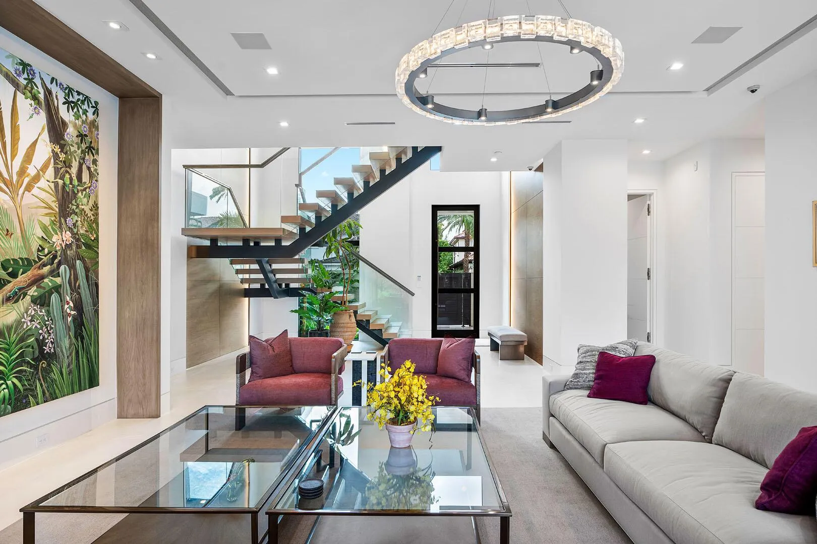175 W Alexander Palm Road