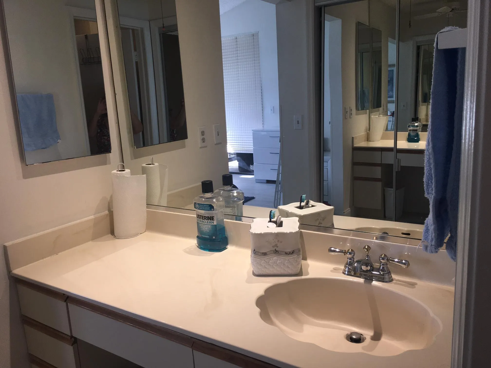 10910 Lakemore Lane, #201