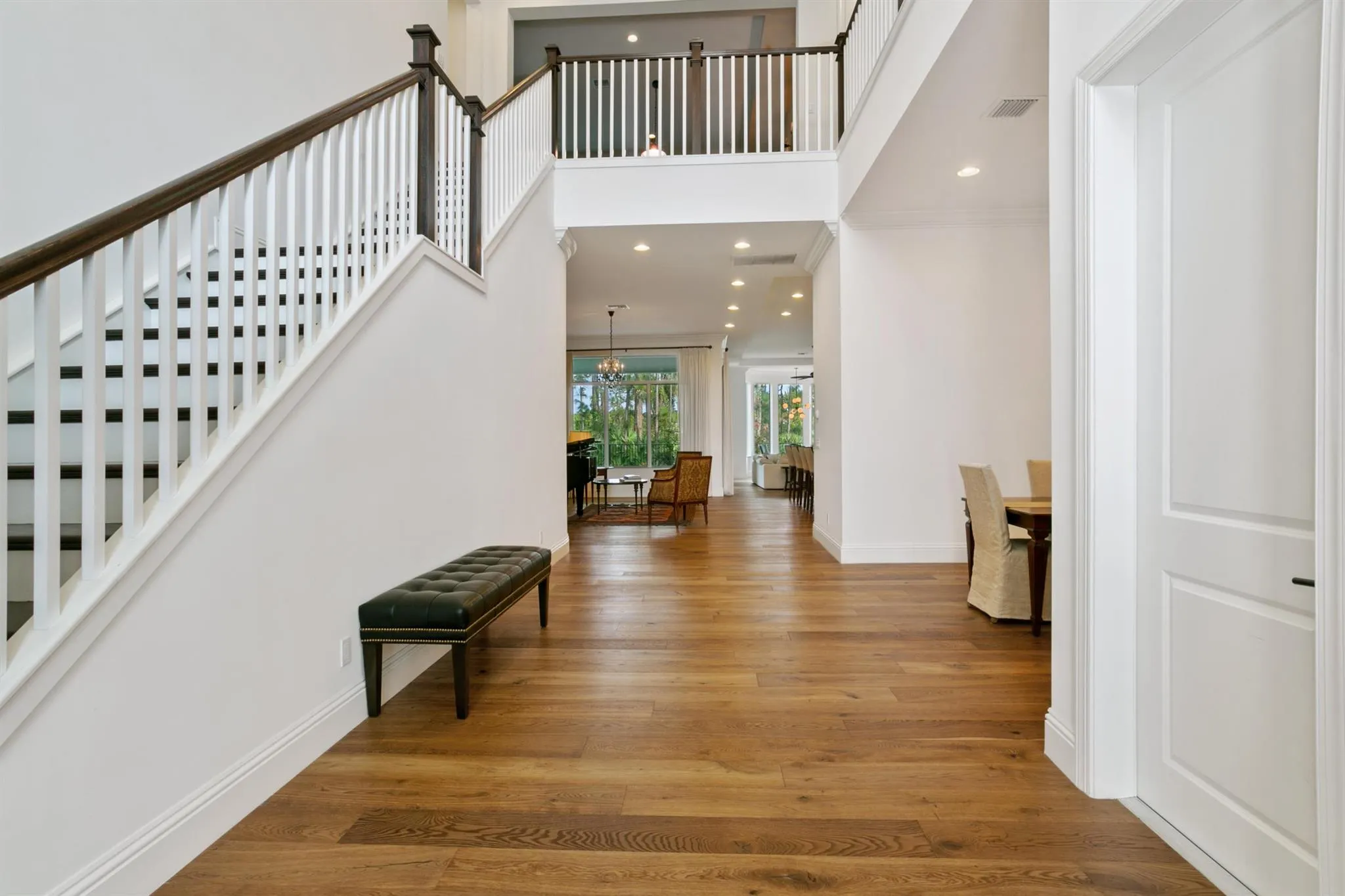 1098 Faulkner Ter Terrace