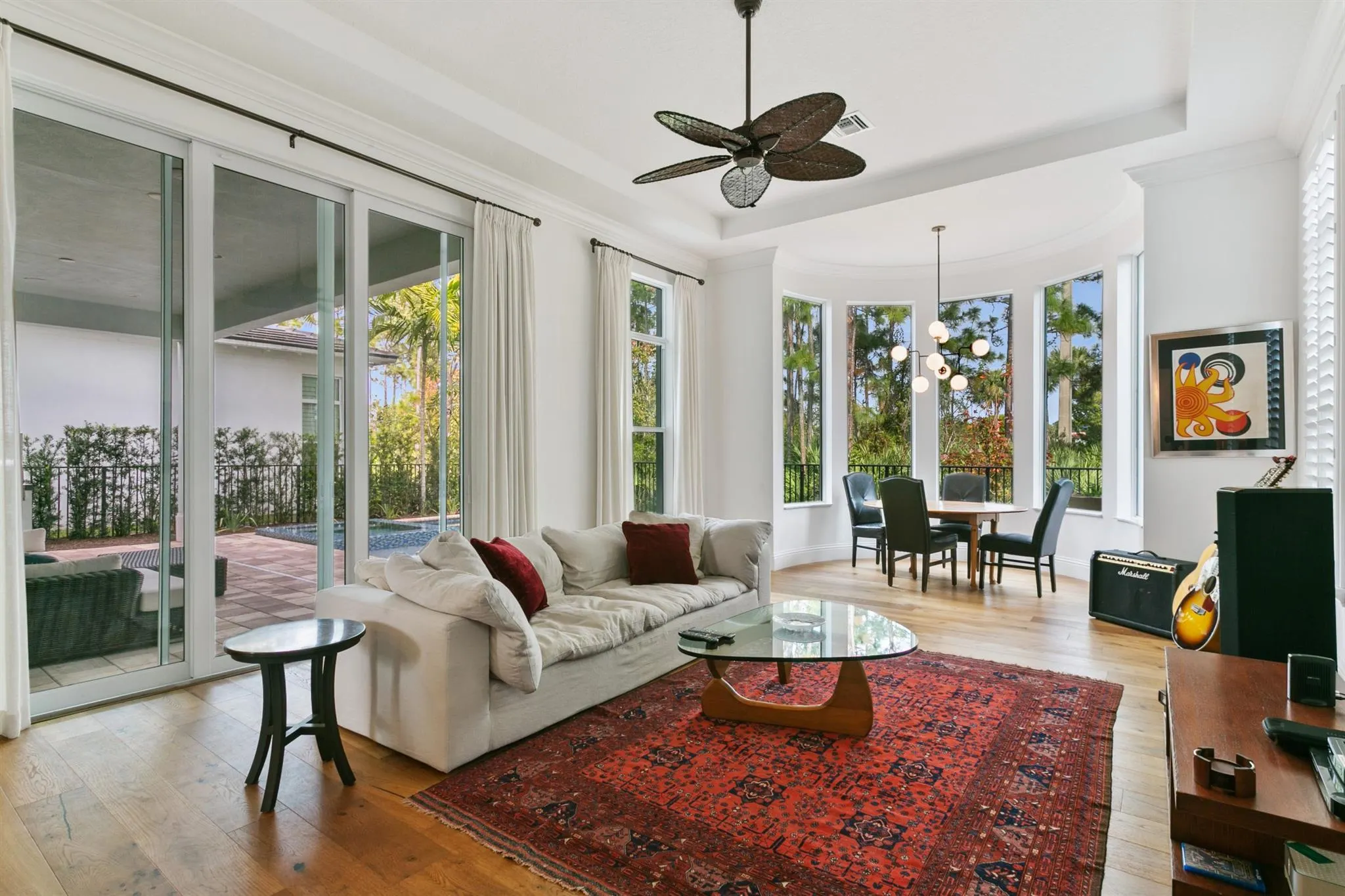1098 Faulkner Ter Terrace