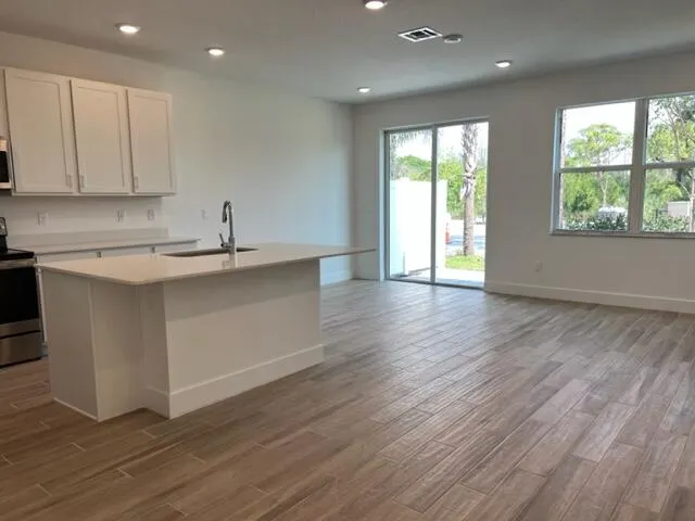 247 Preserve Trail N