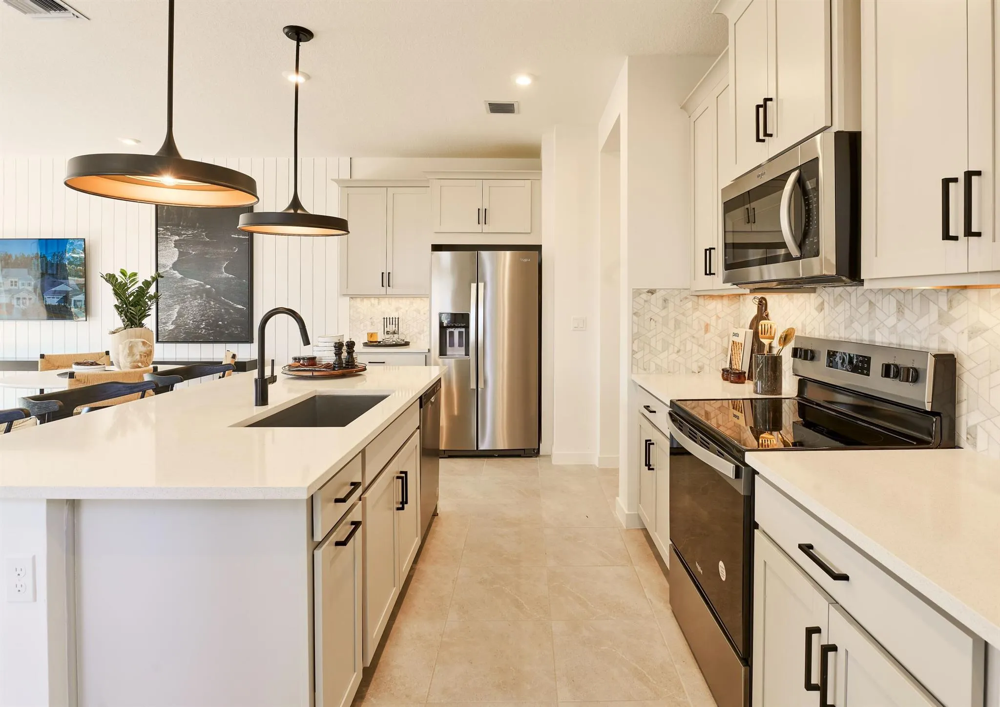 7424 Lenora Lane