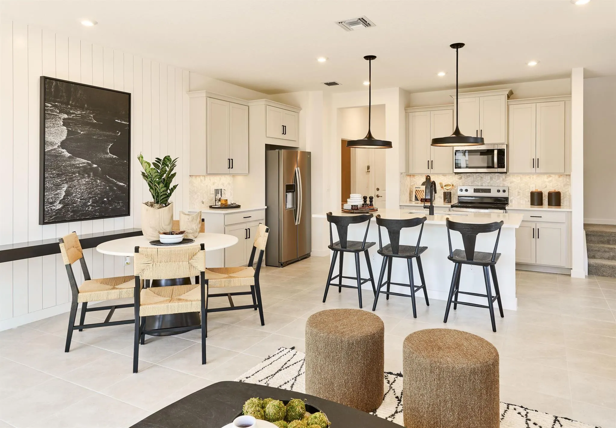 7424 Lenora Lane