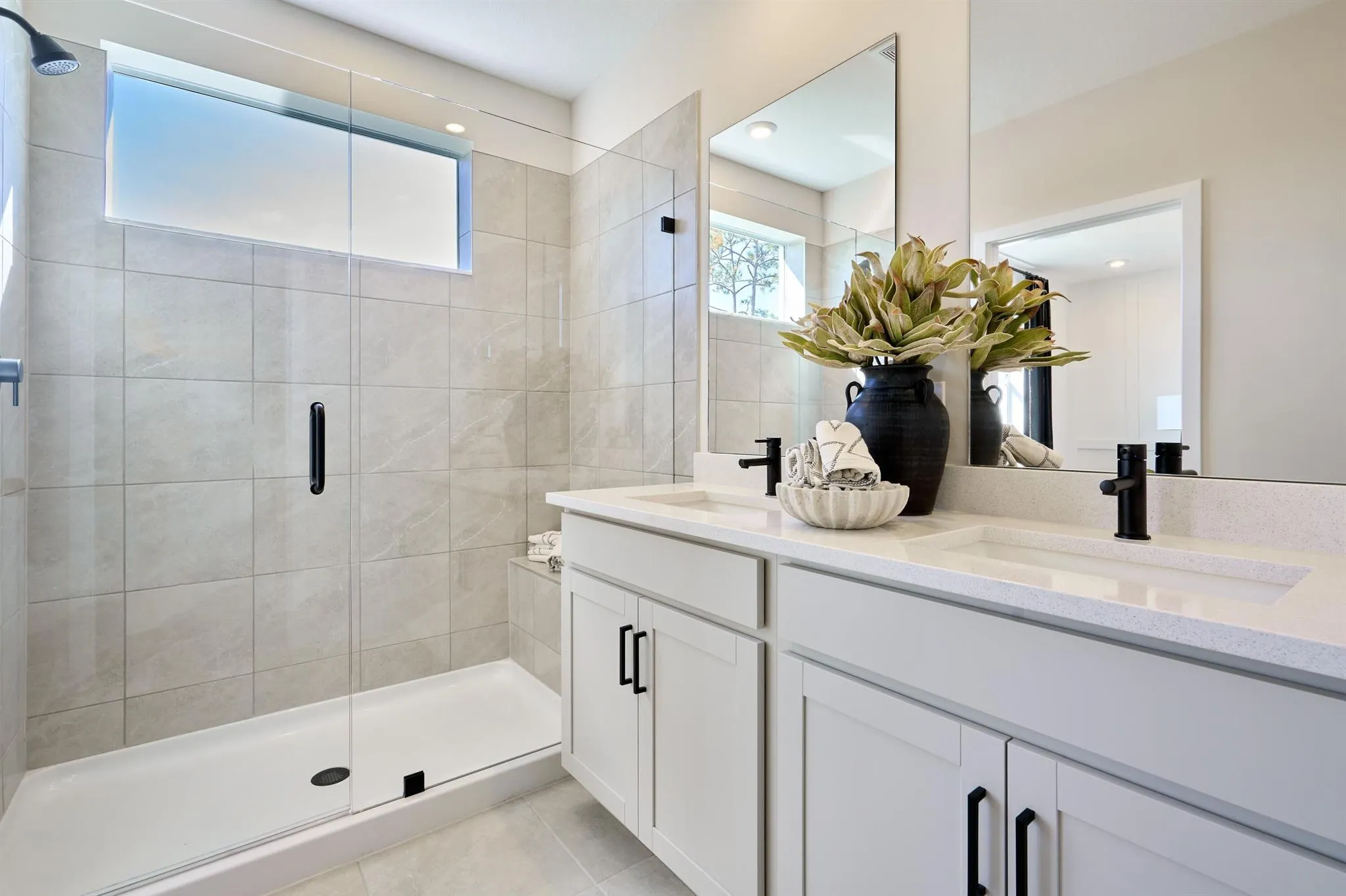 7424 Lenora Lane