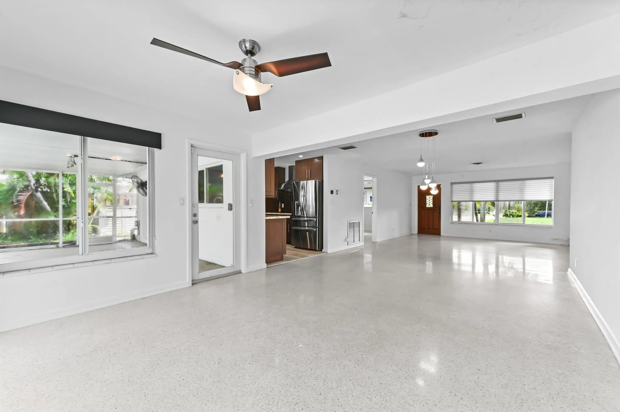 999 NW 3rd Avenue