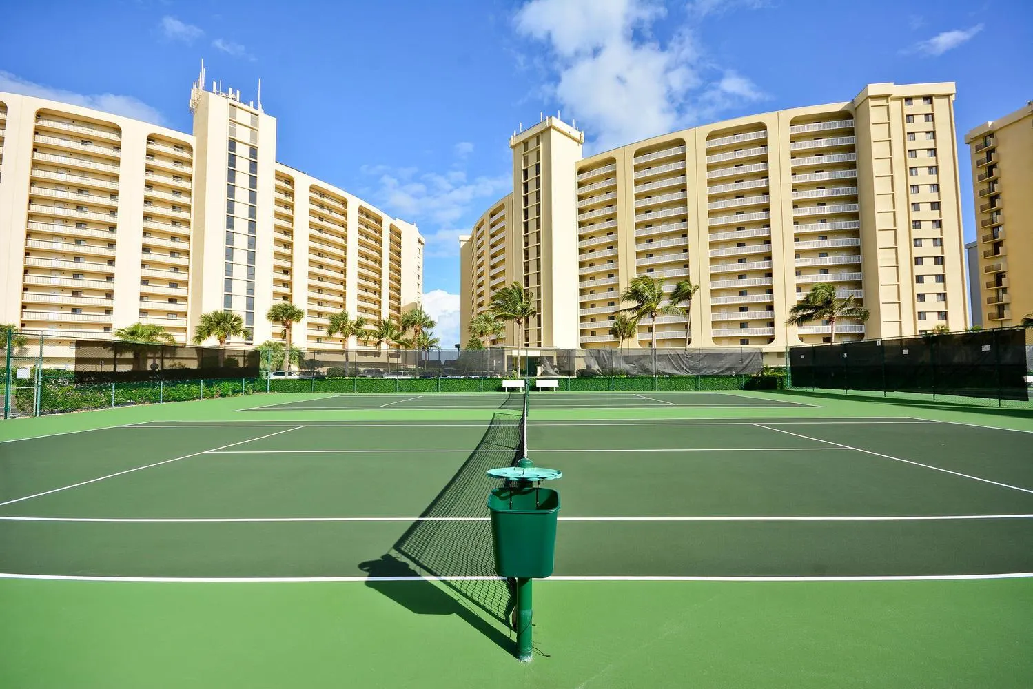 400 Ocean Trail Way, #1405