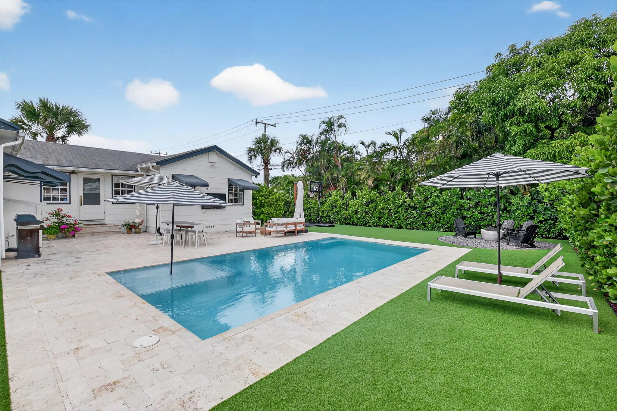 1001 Avon Road