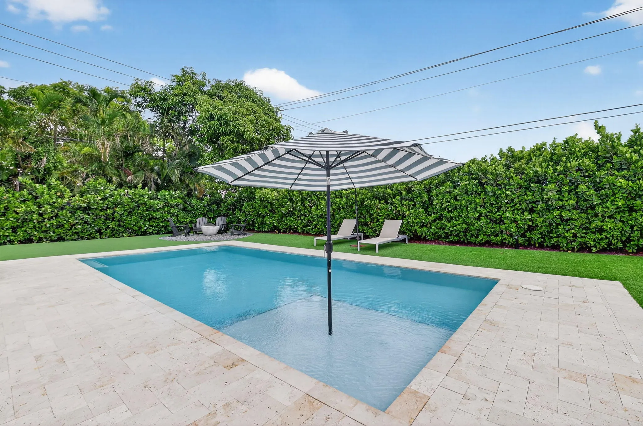 1001 Avon Road